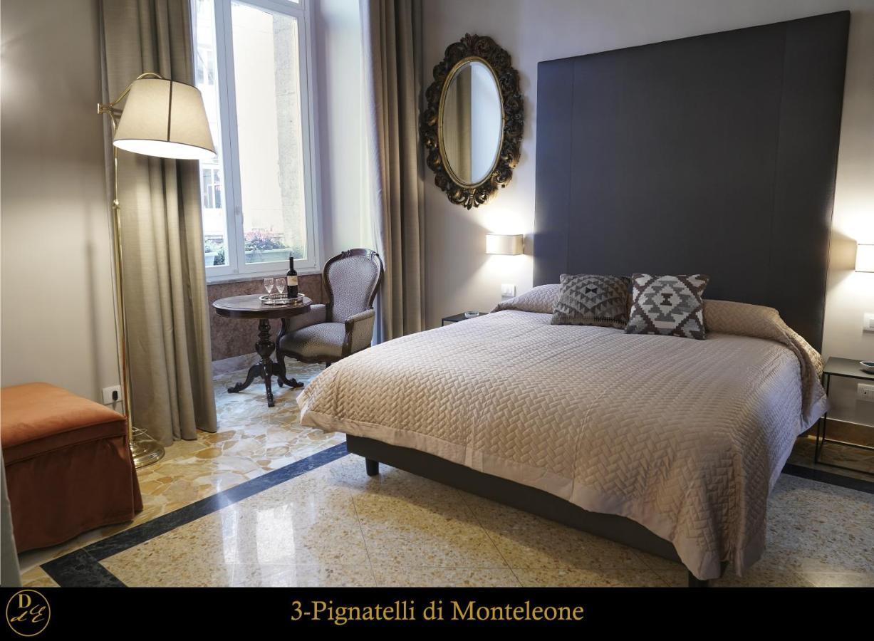 ナポリ Dimora Donna Elena Bed & Breakfast エクステリア 写真